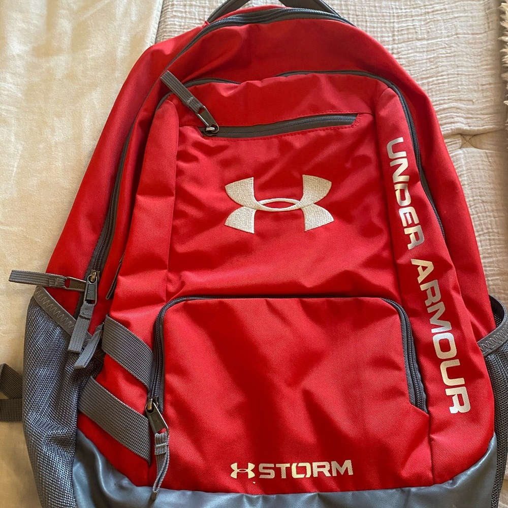 Under Armour Hustle Backpack II